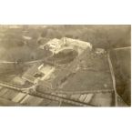 Luftbild 'Haus_Meer_Postkarte_ohne_Nr_2.jpg', Zeppelin-Luftbildaufnahme um 1915. Stadtarchiv Meerbusch